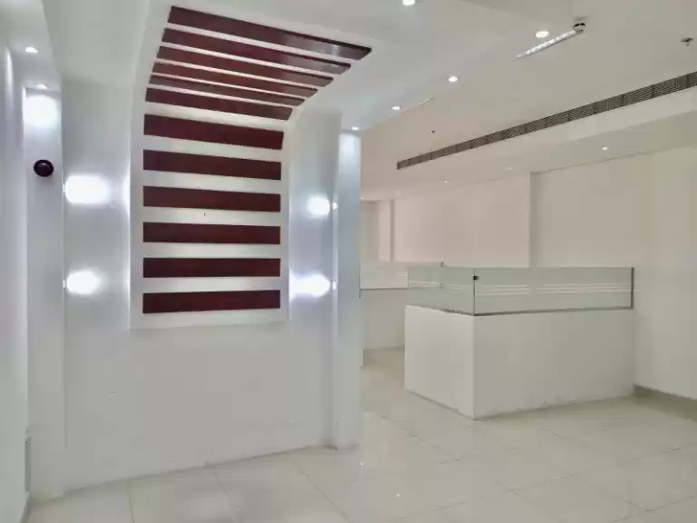 Commercial Ready Property U/F Office  for rent in Al Sadd , Doha #14620 - 1  image 